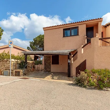 Erica Piano Terra & Erica Primo Piano Appartamento Golfo Aranci