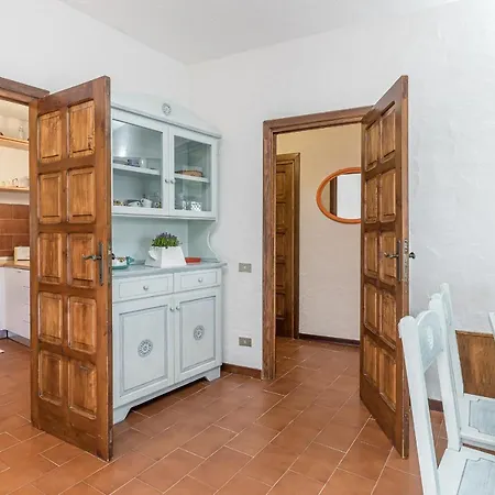 Erica Piano Terra & Erica Primo Piano Golfo Aranci