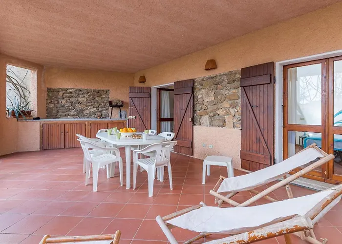 Apartament Erica Piano Terra & Erica Primo Piano Golfo Aranci