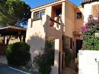 Erica Piano Terra & Erica Primo Piano Apartament Golfo Aranci